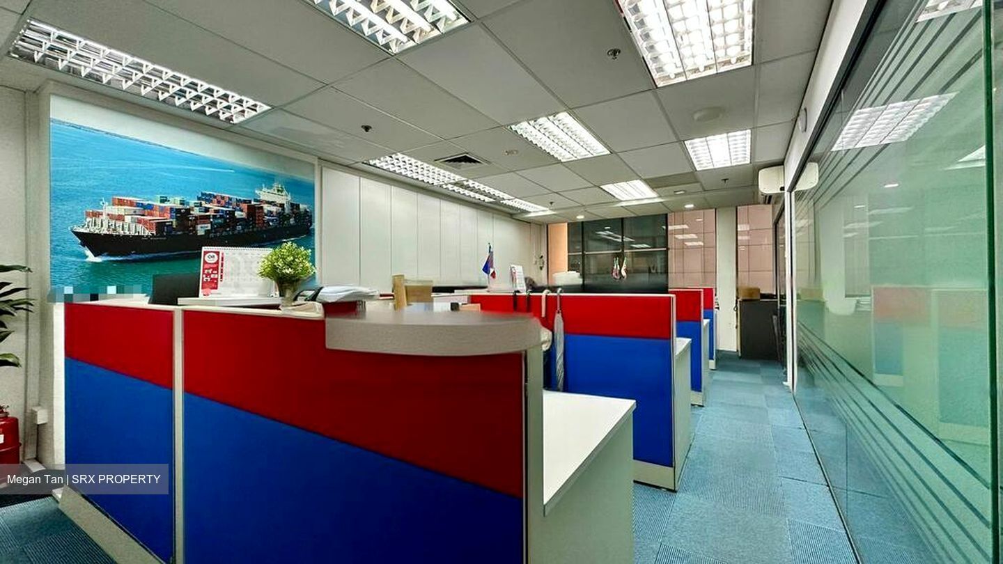 International Plaza (D2), Office #564636291